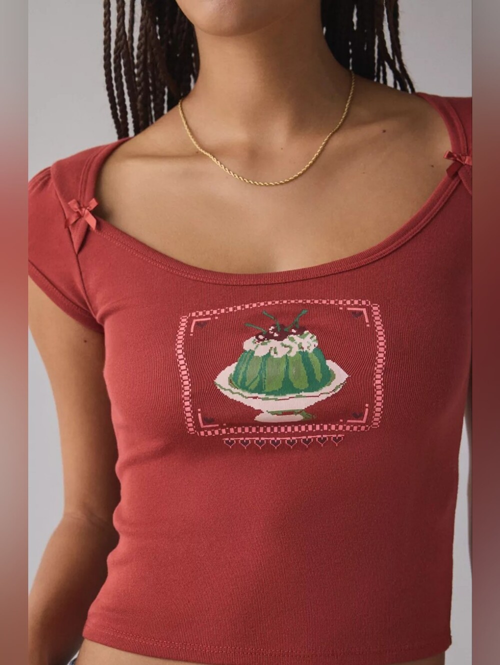 NWT Urban Outfitters Kimchi Blue Ramona Coquette Graphic Puff Sleeve Baby Tee, M